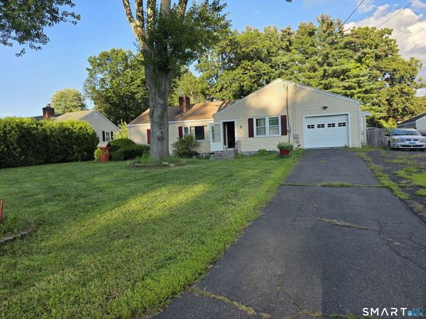 930 Delilah , Windsor, CT 06095