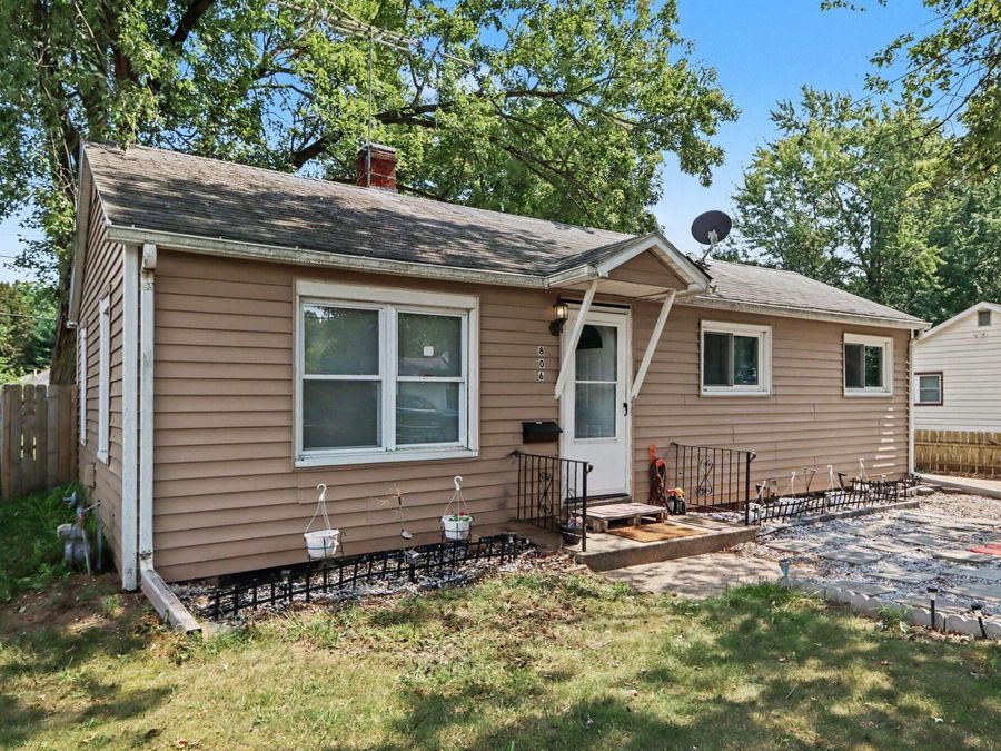 Property Image 4