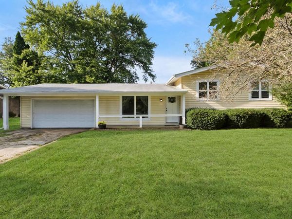 141 Marino AVENUE, Delavan, WI 53115