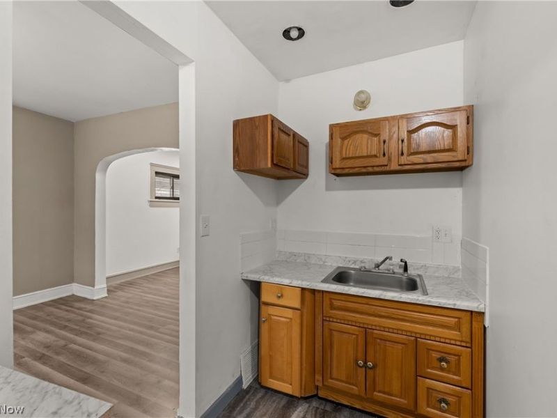 3941 W 22nd Street, Cleveland, OH 44109 Photo 10