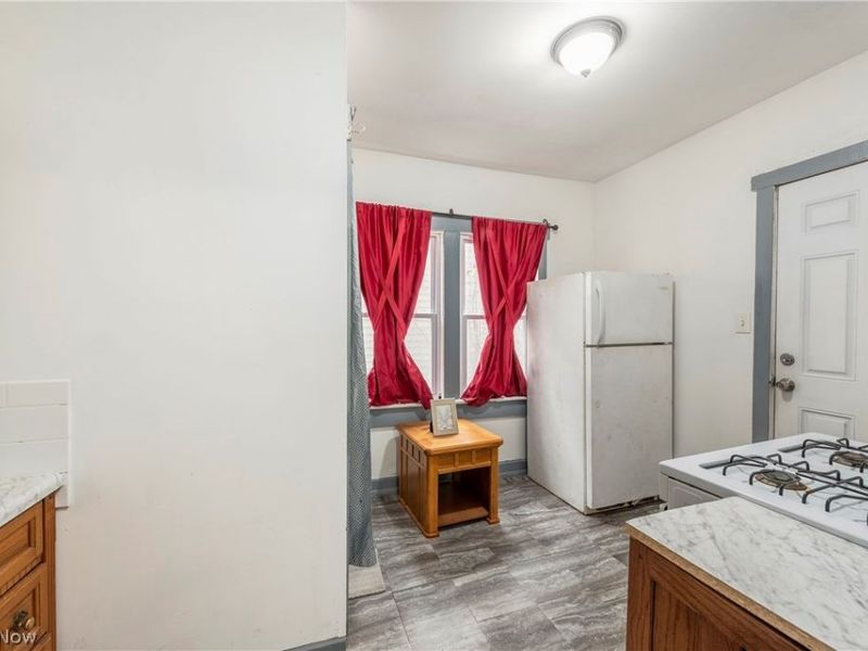 3941 W 22nd Street, Cleveland, OH 44109 Photo 13