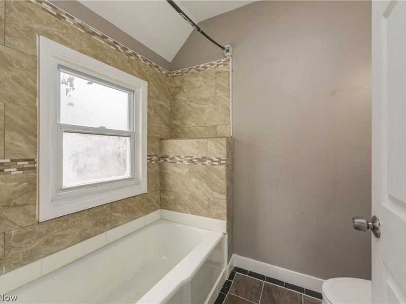 3941 W 22nd Street, Cleveland, OH 44109 Photo 22