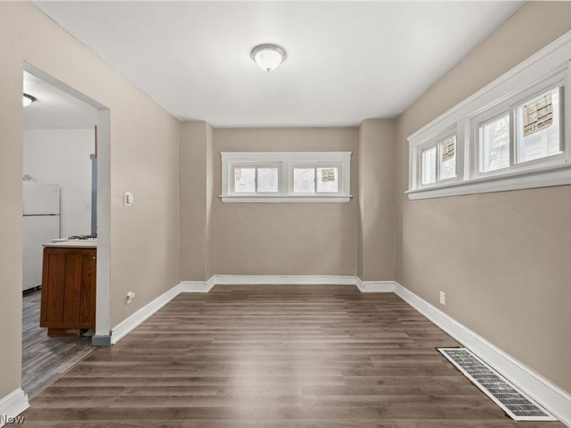 3941 W 22nd Street, Cleveland, OH 44109 Photo 8