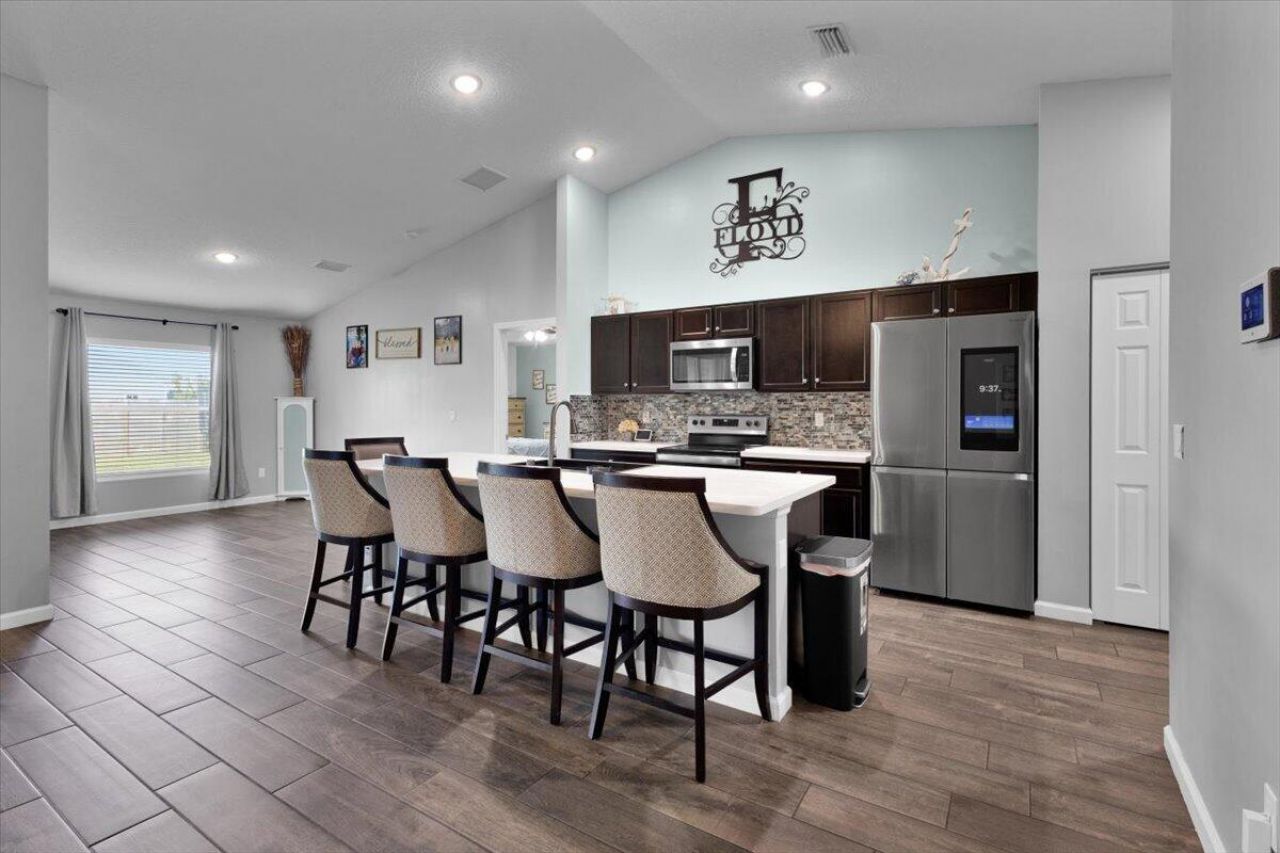 5263 NW East Delwood Drive, Port Saint Lucie, FL 34986 Photo