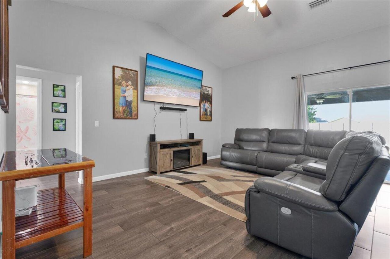 5263 NW East Delwood Drive, Port Saint Lucie, FL 34986 Photo