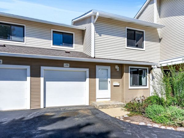 1288 N Williams Drive , Palatine, IL 60074