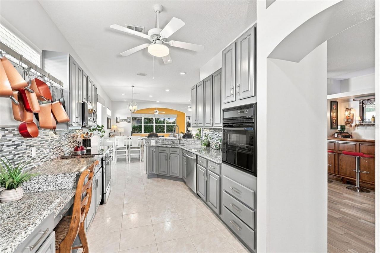 367 Foxhill Drive, Debary, FL 32713 Photo