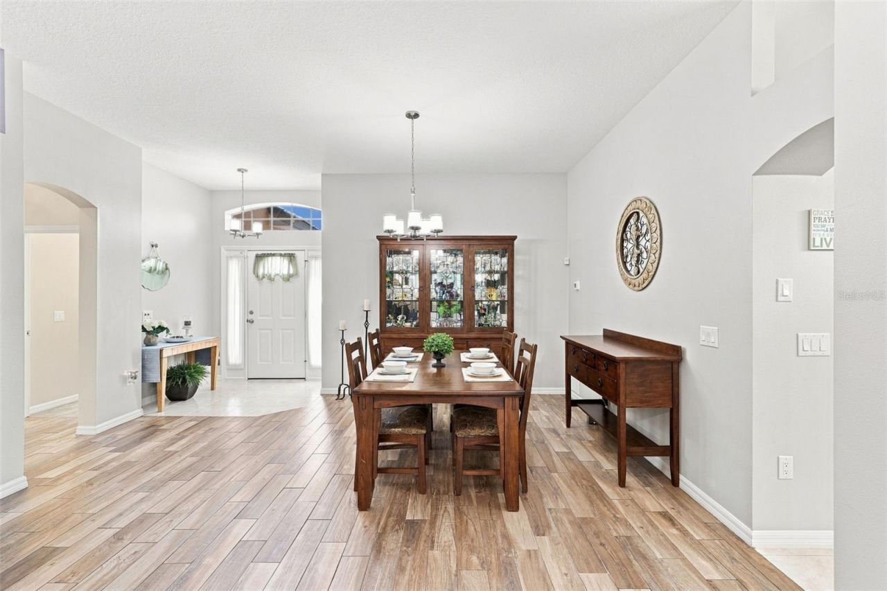 367 Foxhill Drive, Debary, FL 32713 Photo