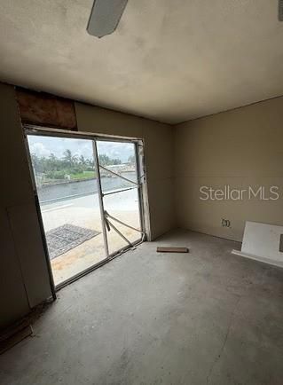 2014 Tanglewood Way Ne, Saint Petersburg, FL 33702 Photo