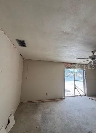 2014 Tanglewood Way Ne, Saint Petersburg, FL 33702 Photo