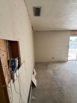 2014 Tanglewood Way Ne, Saint Petersburg, FL 33702 Photo
