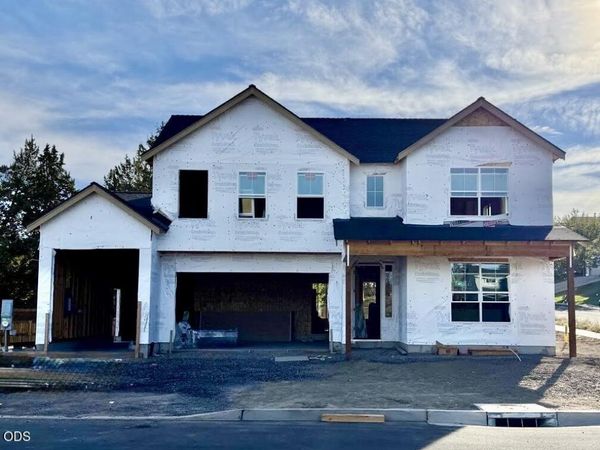 2096 SW 42nd Street, Unit Lot 4, Redmond, OR 97756