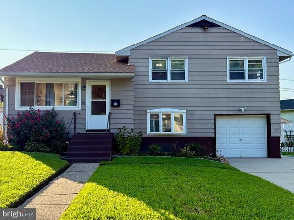 18 AQUILLA AVENUE , NEW CASTLE, DE 19720