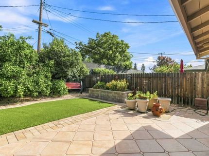 611 Jo Anne Ln, Roseville, CA 95678 Photo