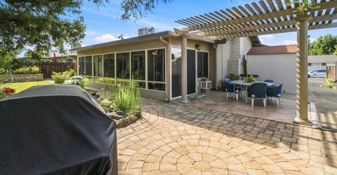 611 Jo Anne Ln, Roseville, CA 95678 Photo