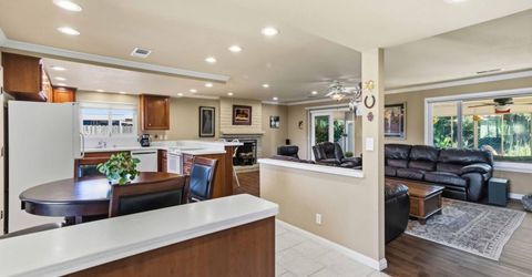 611 Jo Anne Ln, Roseville, CA 95678 Photo