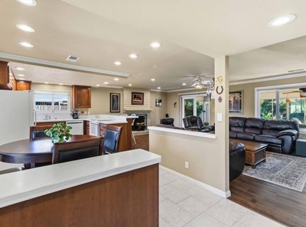 611 Jo Anne Ln, Roseville, CA 95678 Photo