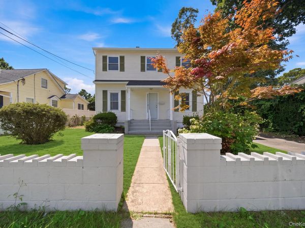 50 Bittermint Street , Islip, NY 11751
