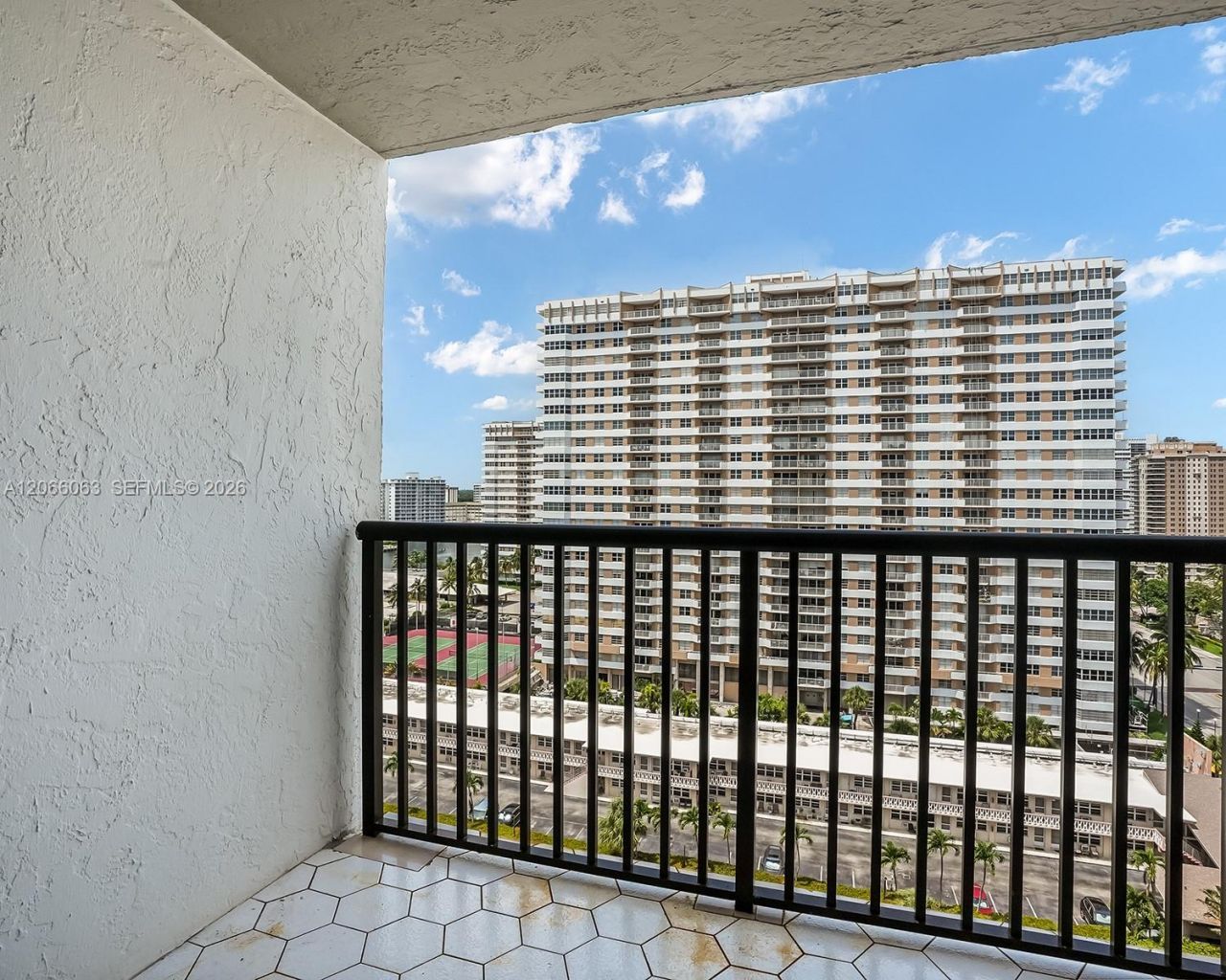 2049 S Ocean Dr , Unit 1406, Hallandale Beach, FL 33009 Photo