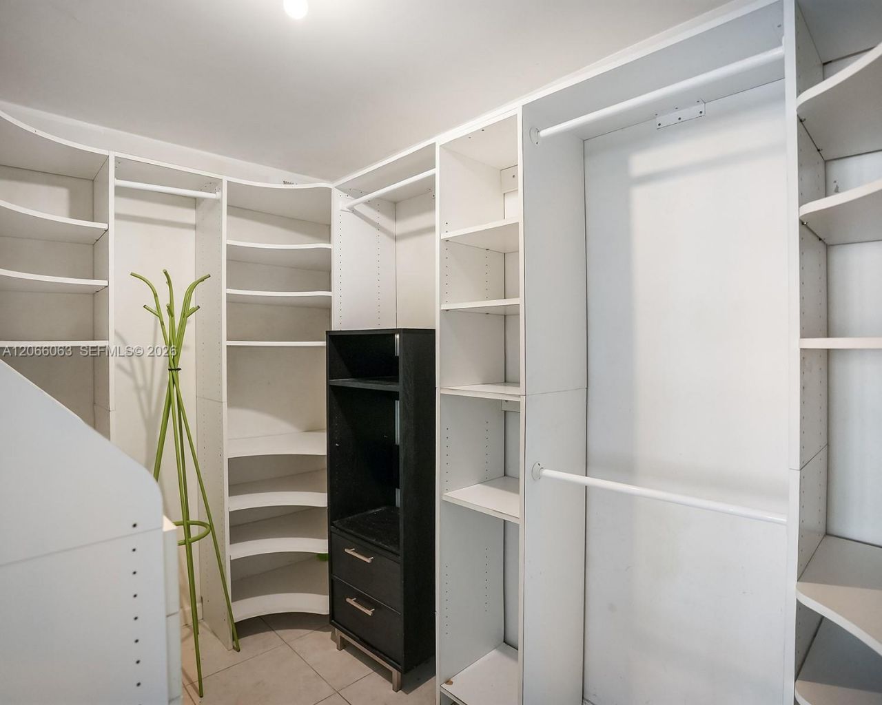 2049 S Ocean Dr , Unit 1406, Hallandale Beach, FL 33009 Photo