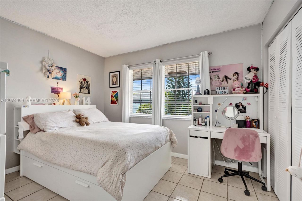 15645 SW 74th Cir Dr, Unit 6-5, Miami, FL 33193 Photo