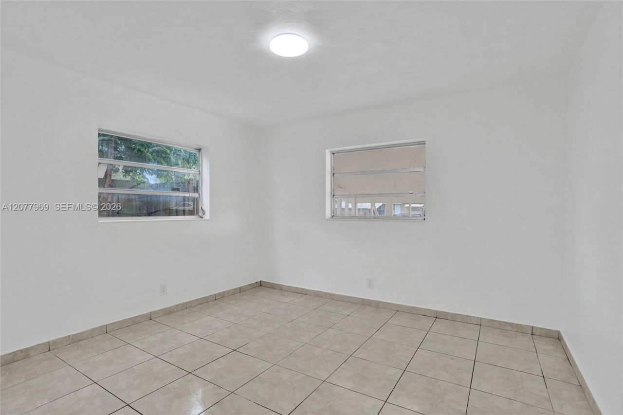 6761 Pershing St, Hollywood, FL 33024 Photo