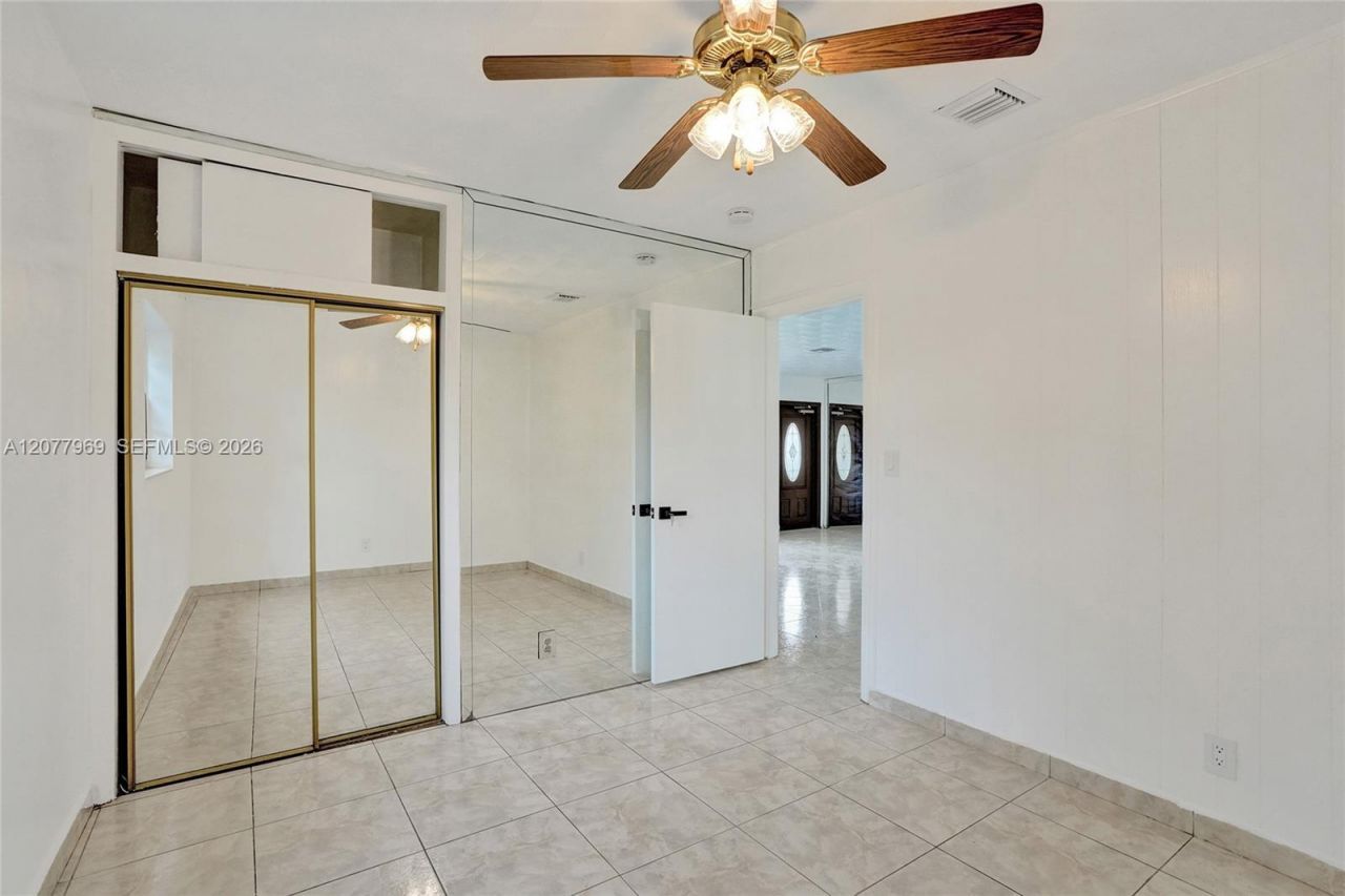 6761 Pershing St, Hollywood, FL 33024 Photo