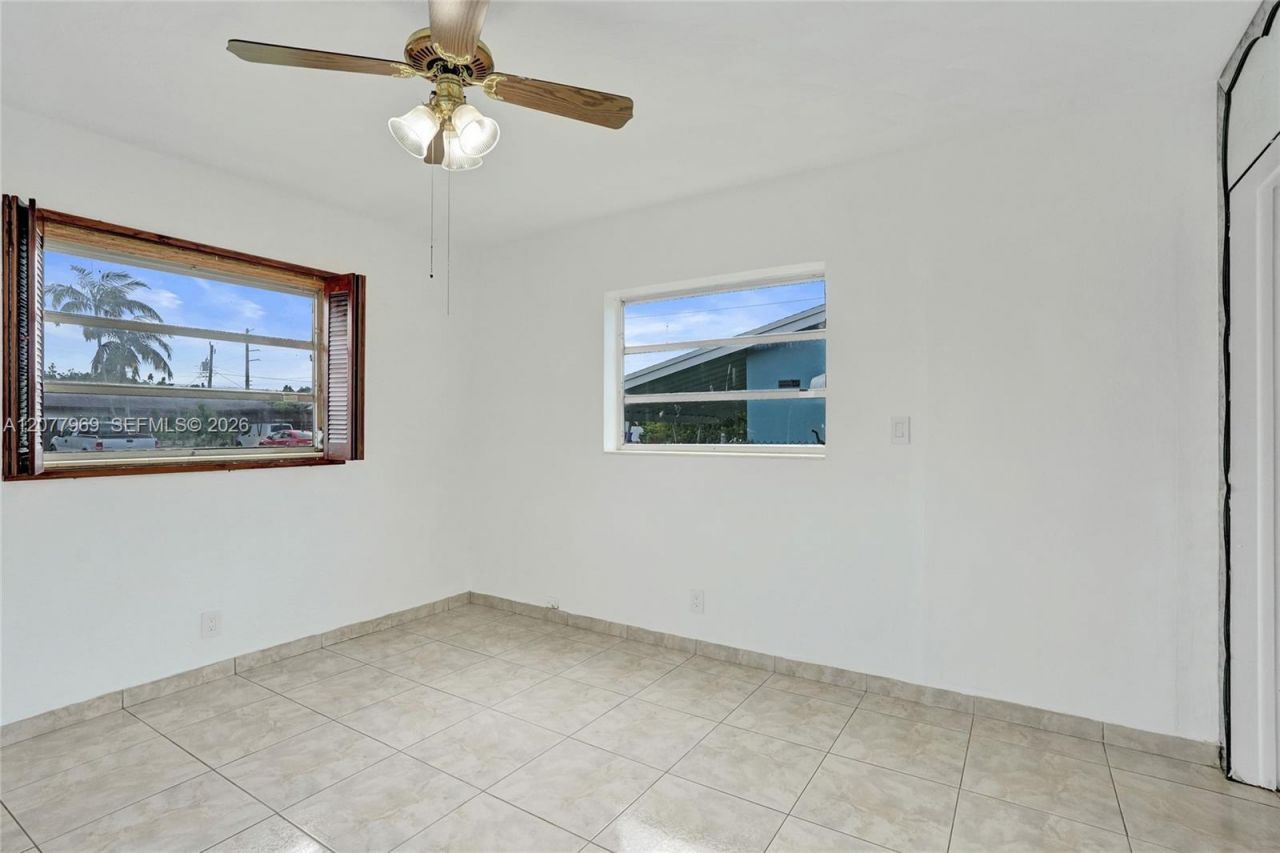 6761 Pershing St, Hollywood, FL 33024 Photo