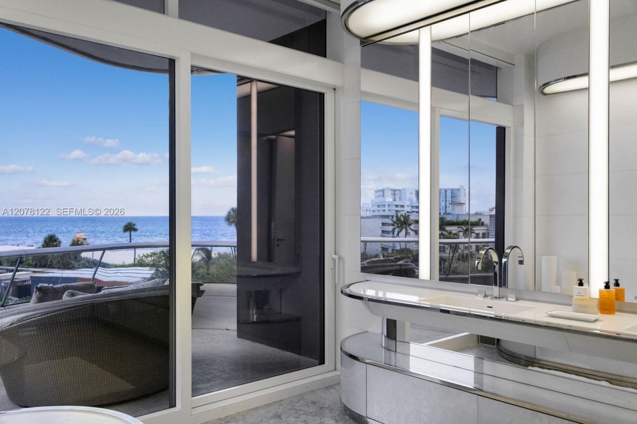 3315 Collins Ave, Unit 4C, Miami Beach, FL 33140 Photo