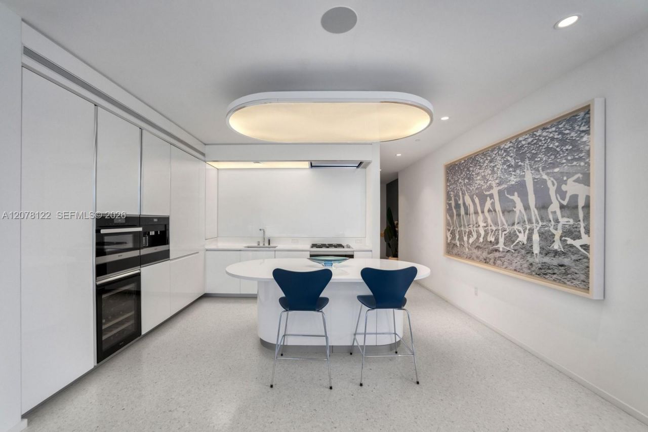 3315 Collins Ave, Unit 4C, Miami Beach, FL 33140 Photo