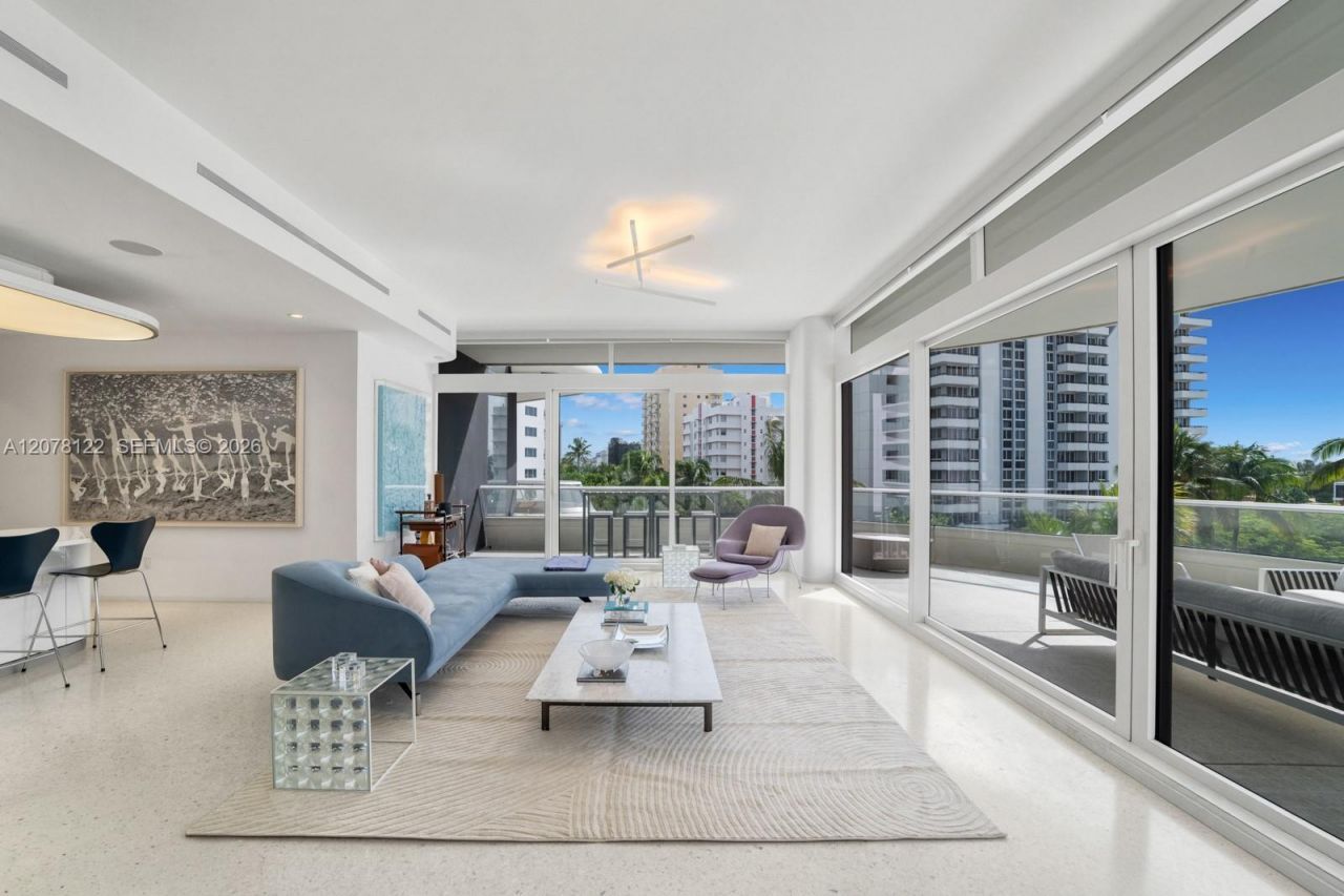 3315 Collins Ave, Unit 4C, Miami Beach, FL 33140 Photo