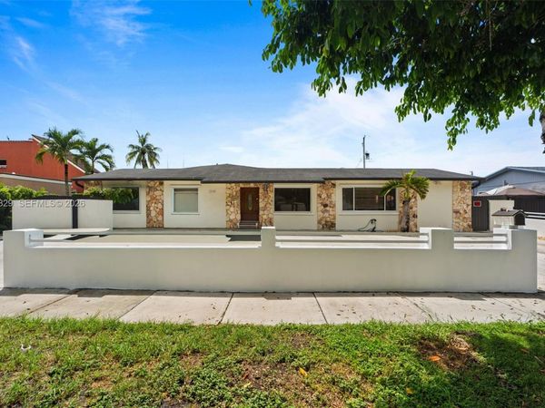 3530 SW 122nd Ave , Miami, FL 33175