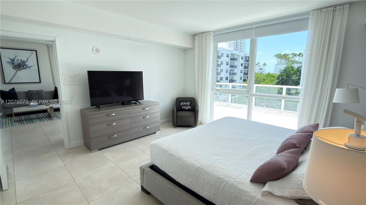 401 N Birch Rd , Unit 415, Fort Lauderdale, FL 33304 Photo