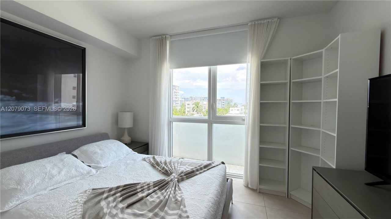 401 N Birch Rd , Unit 415, Fort Lauderdale, FL 33304 Photo