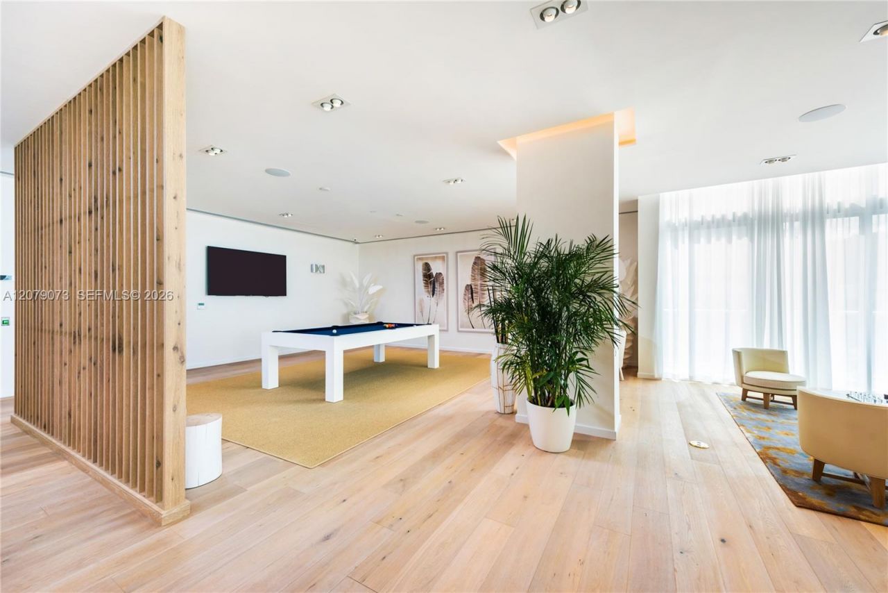401 N Birch Rd , Unit 415, Fort Lauderdale, FL 33304 Photo