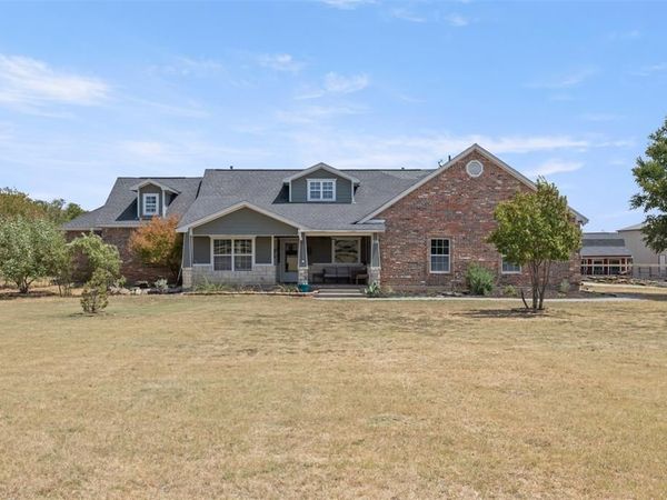 118 Fm 2450, Krum, TX 76249