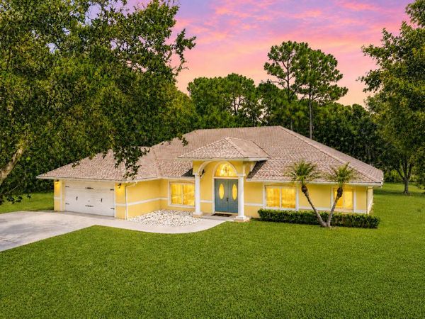 17037 92nd Lane N, Loxahatchee, FL 33470