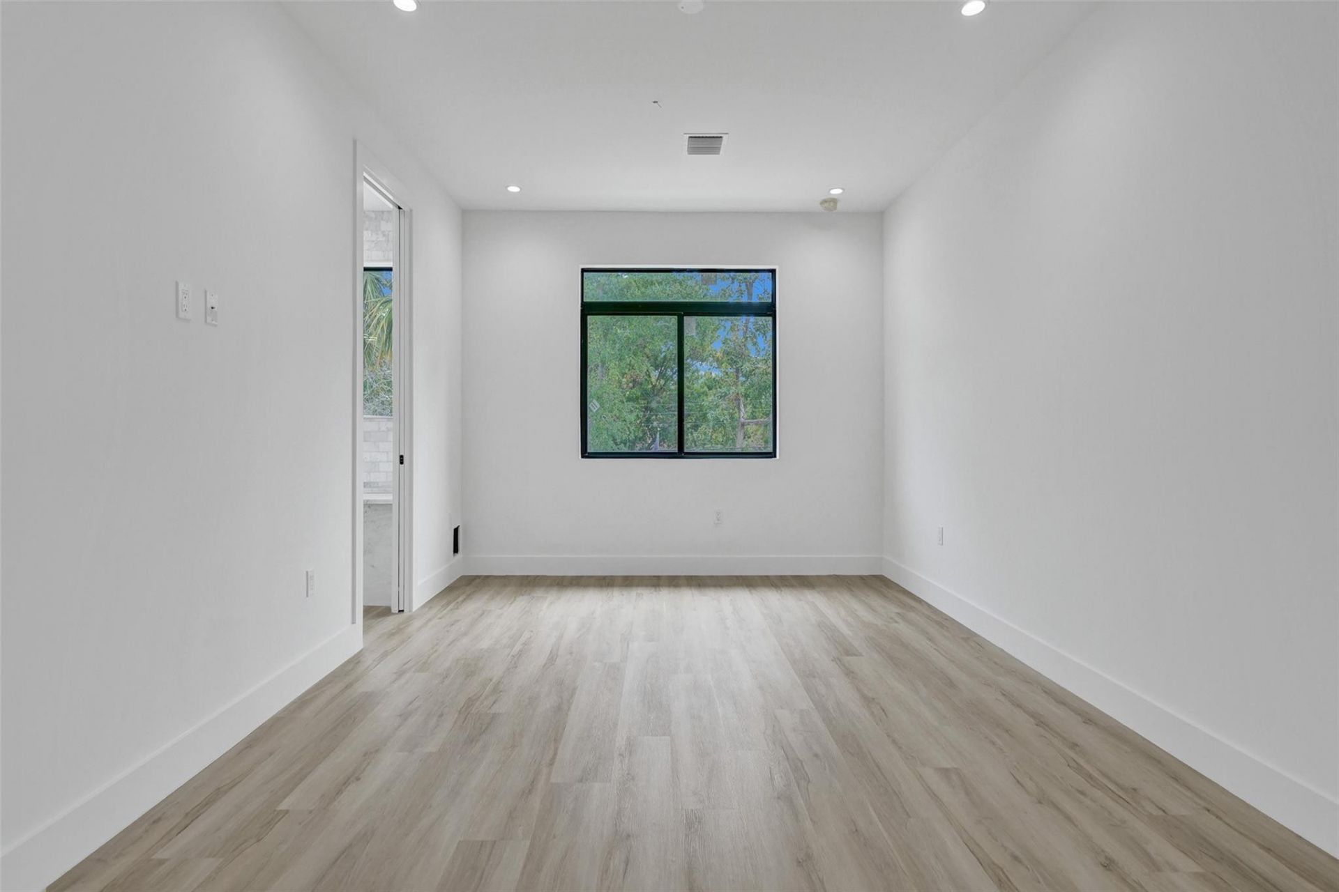 606 SW 7th Avenue, Fort Lauderdale, FL 33315 Photo