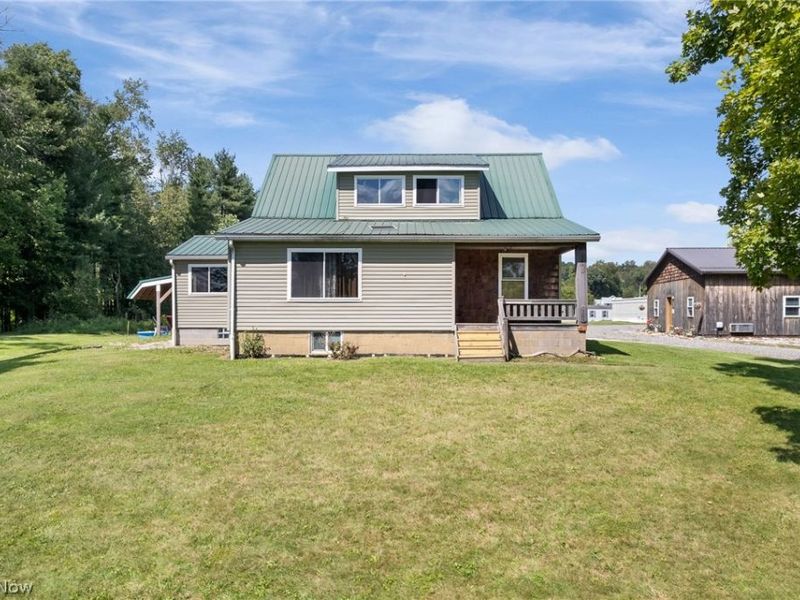 1458 Magnolia Road SW, Dellroy, OH 44620 Photo 4