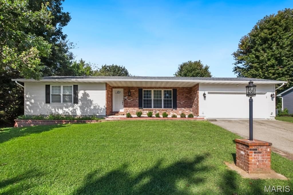 641 Falcon Drive, Sullivan, MO 63080 Main Photo