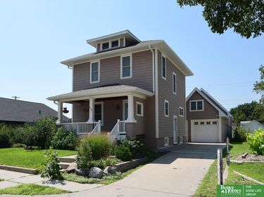 809 N Nebraska Avenue, York, NE 68467
