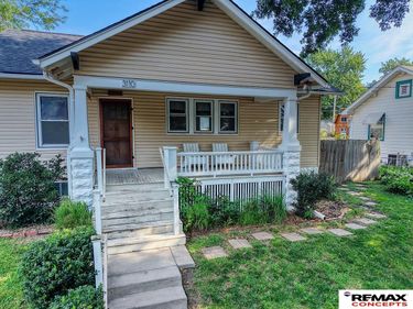 3110 F Street, Lincoln, NE 68510