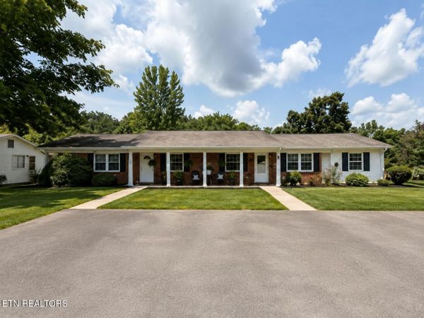 711 Murray Drive, Knoxville, TN 37912