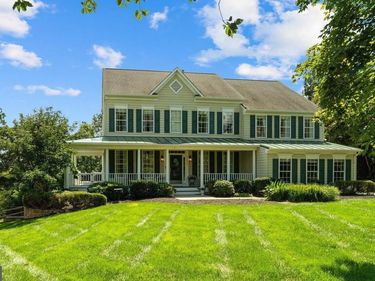 42673 SILVERTHORNE COURT, BROADLANDS, VA 20148
