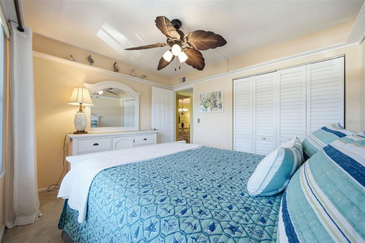 435 30th Avenue W, Unit D206, Bradenton, FL 34205 Photo