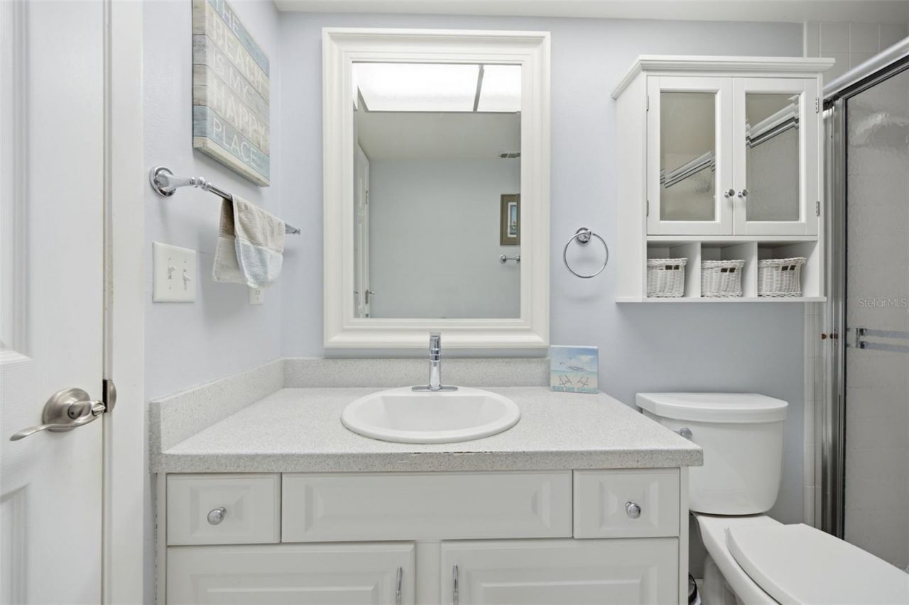435 30th Avenue W, Unit D206, Bradenton, FL 34205 Photo