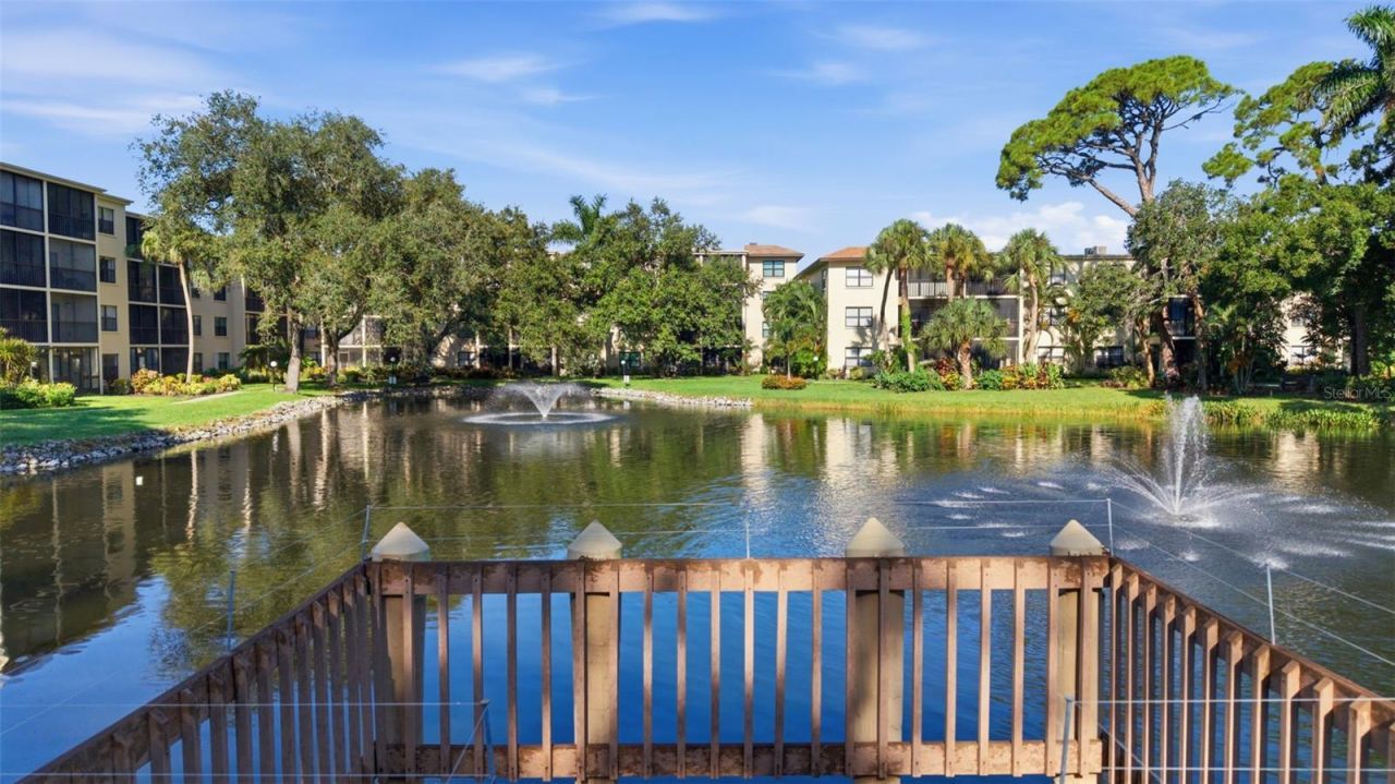 435 30th Avenue W, Unit D206, Bradenton, FL 34205 Photo