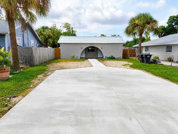 3714 50TH AVENUE N, ST PETERSBURG, FL 33714