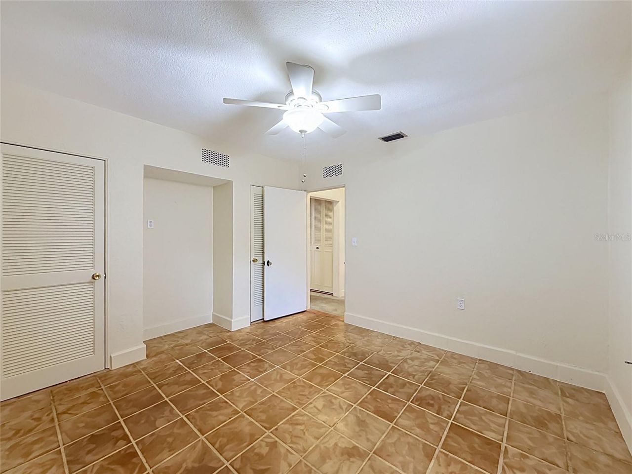 3271 Robinson Street , Zellwood, FL 32798 Photo