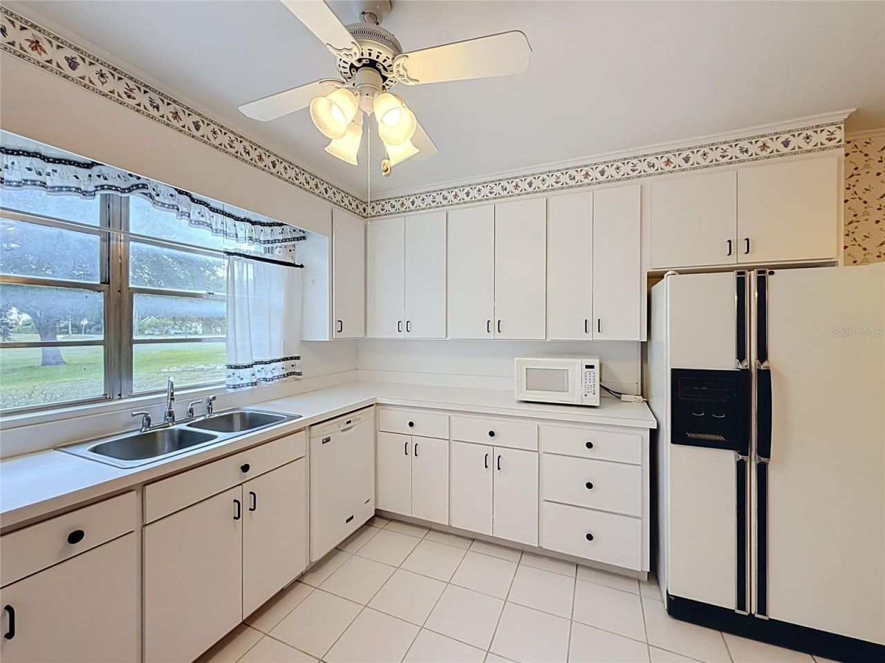 3271 Robinson Street , Zellwood, FL 32798 Photo